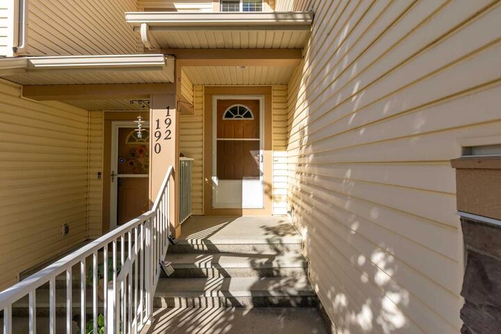 Property Photo: 192 Sunset Point AB T4C 0L1