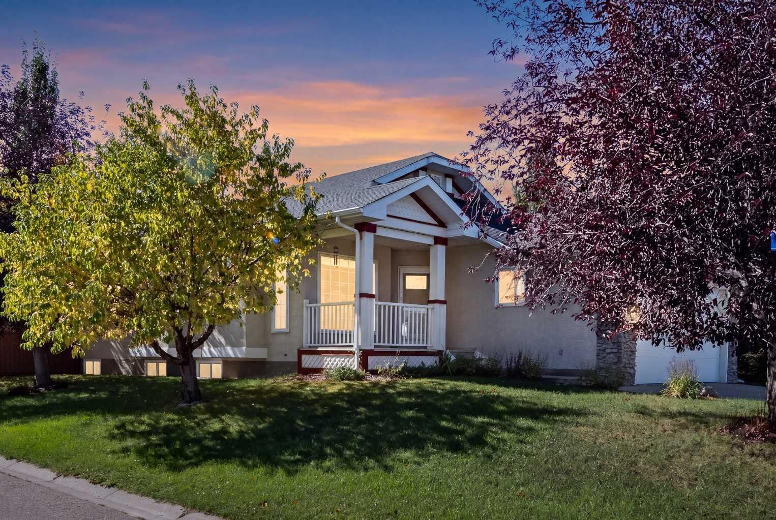 Property Photo: 319 Cimarron Bay AB T1S 1R6