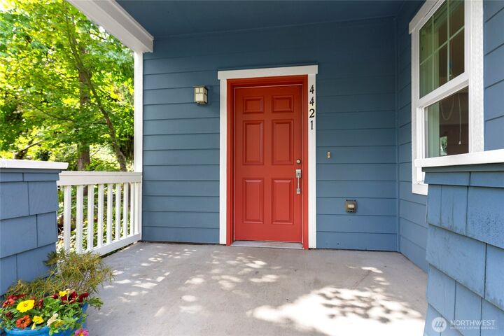 Property Photo:  4421  28th Avenue S  WA 98108 