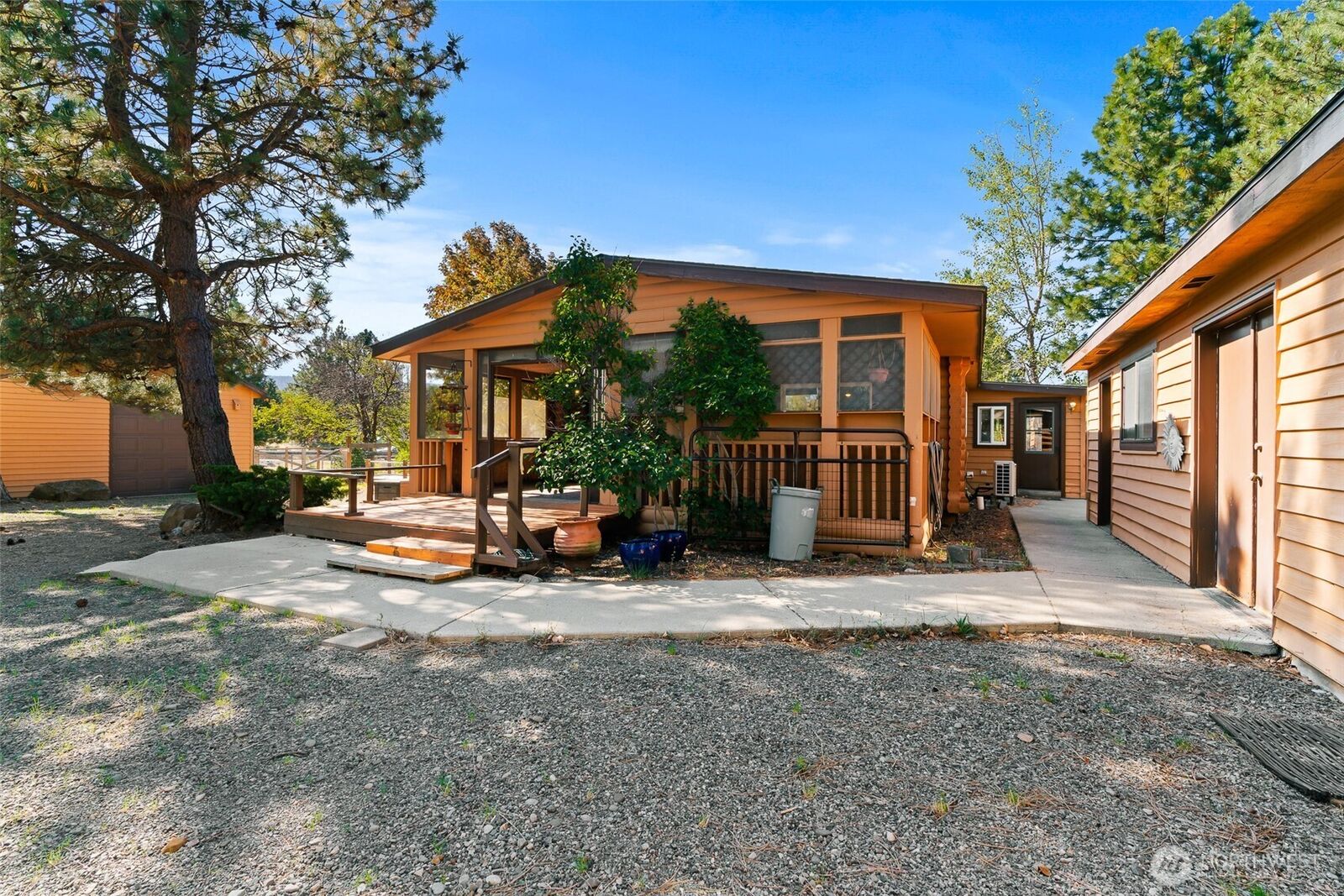 Property Photo:  1251  Sunlight Drive  WA 98922 
