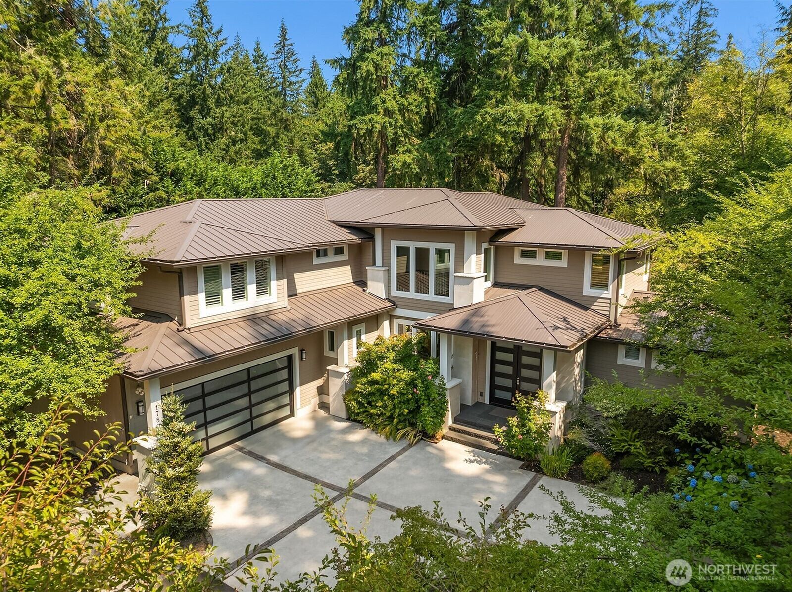 Property Photo:  17804  164th Avenue NE  WA 98072 