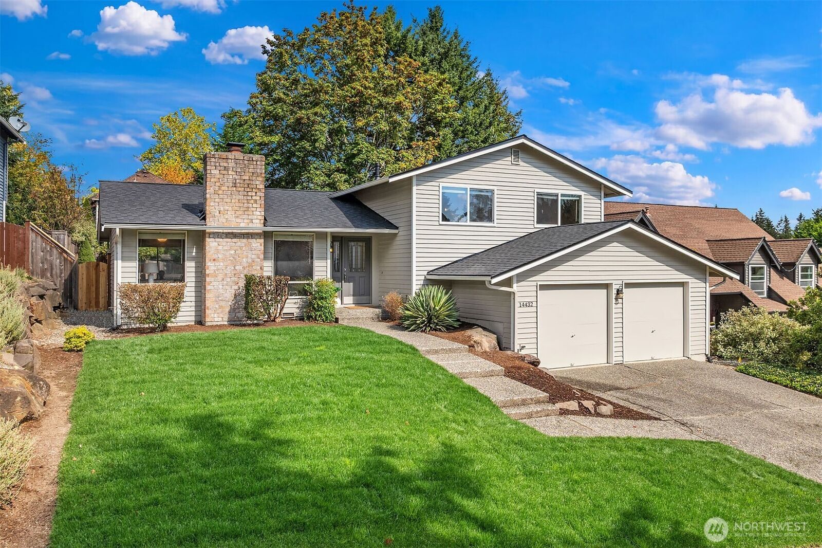 Property Photo:  14432  86th Place NE  WA 98034 