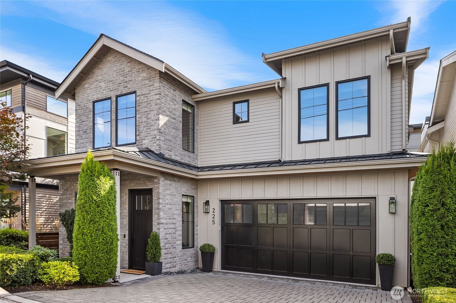 Property Photo: 225 3rd Avenue S WA 98033