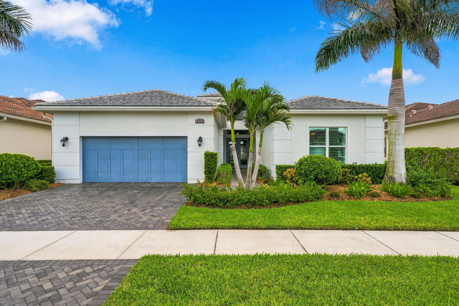 Property Photo: 8711 SW Flutto Way FL 34987