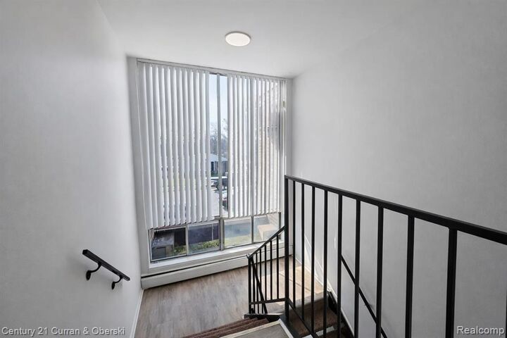 Property Photo: 6035 Southfield Road 13 MI 48228