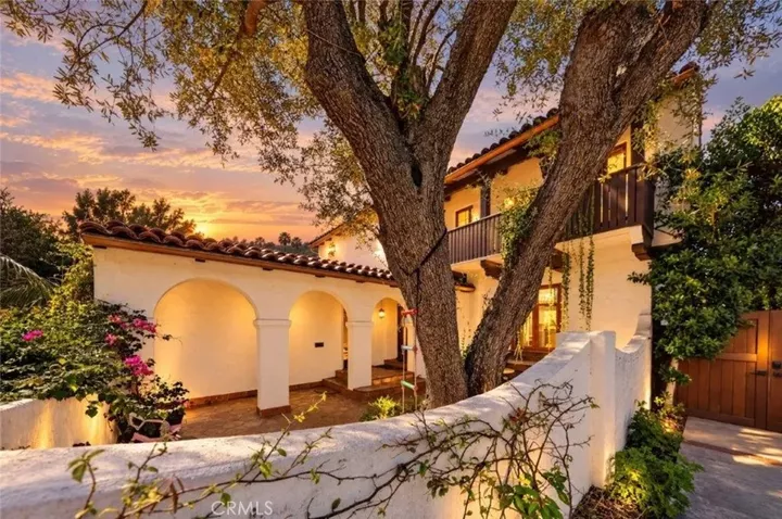 Property Photo:  1163 Geneva Street  CA 91207 