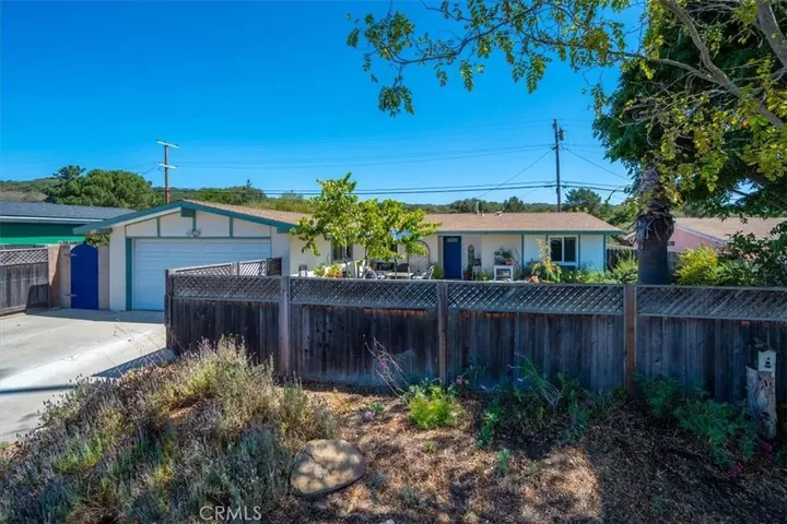 Property Photo:  3562 Via Lato  CA 93436 