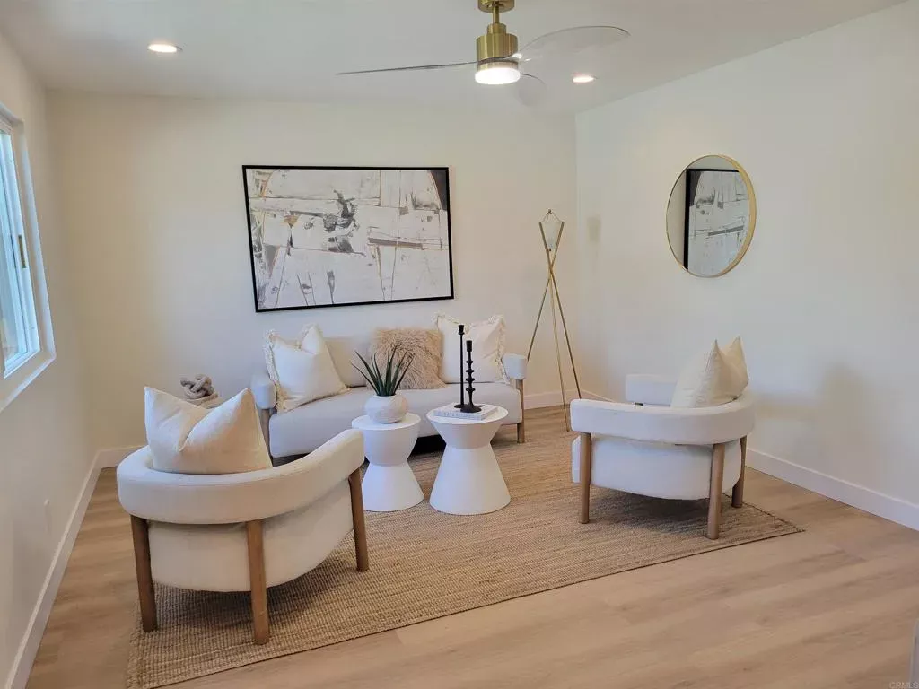 Property Photo:  117 Magdalena Drive  CA 92057 