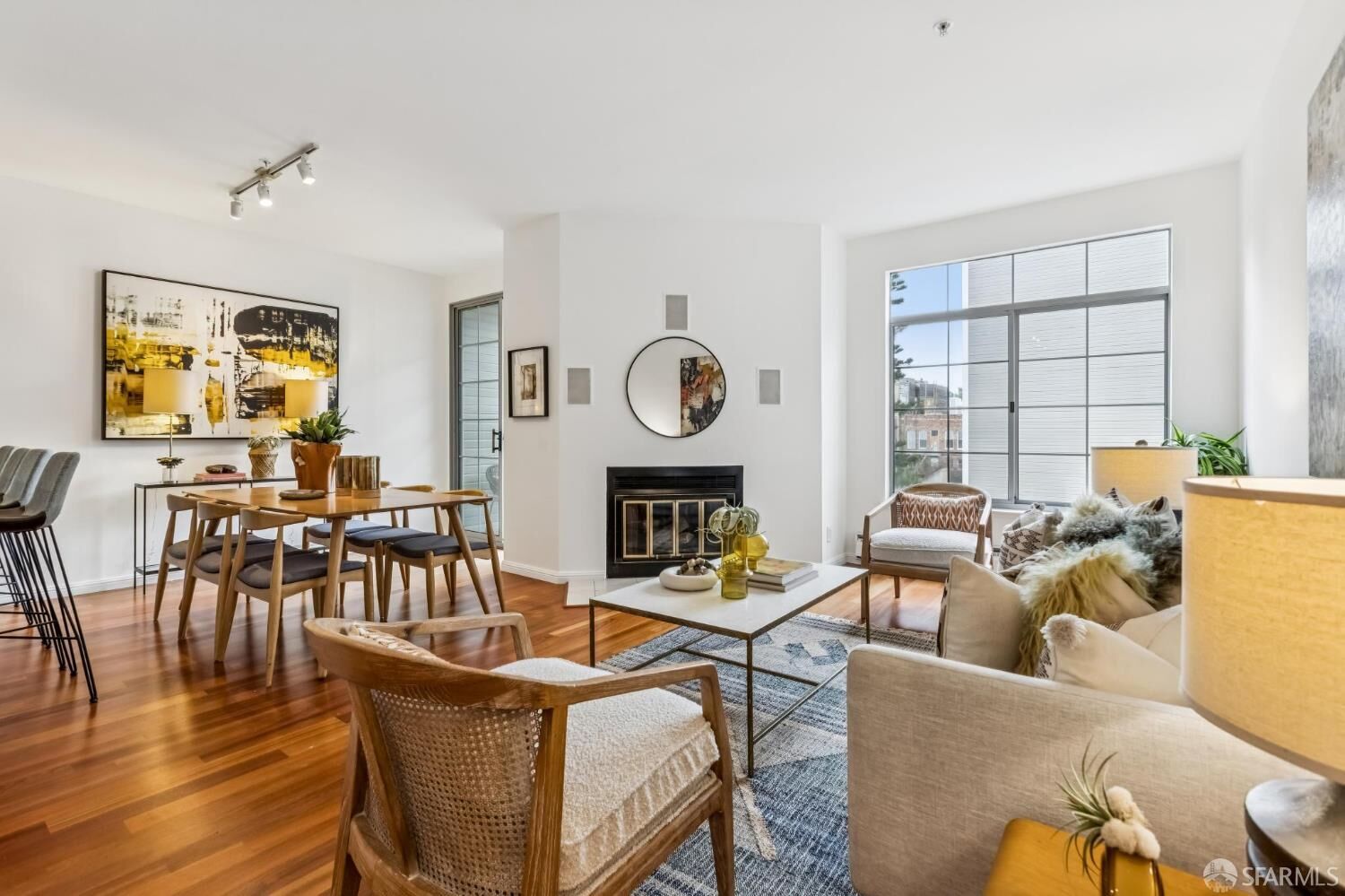 Property Photo:  2060 Sutter Street 406  CA 94115 