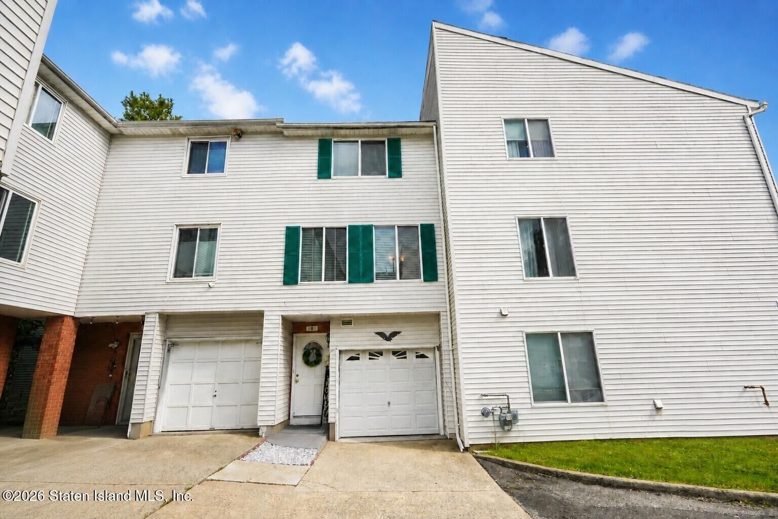 Property Photo: 161 Emily Lane NY 10312