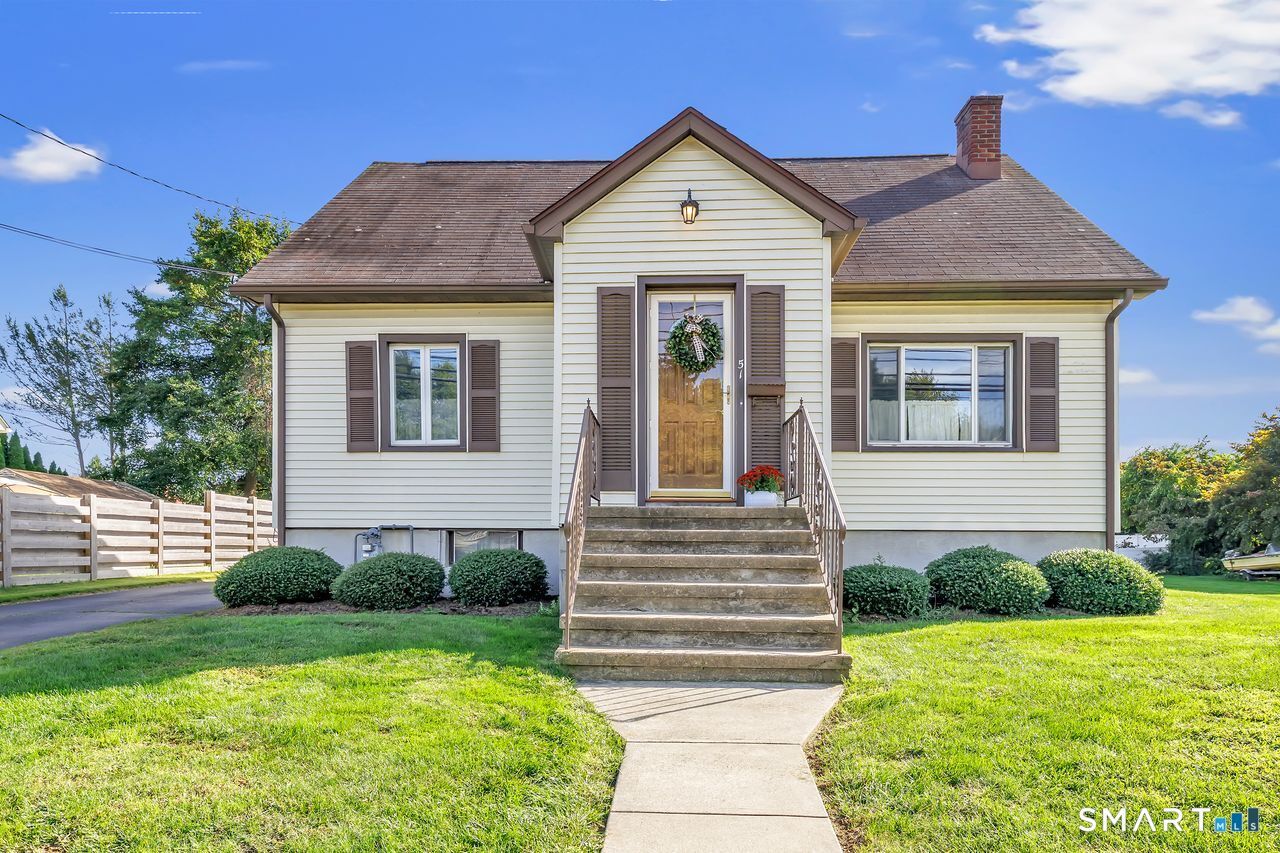 Property Photo:  51 Connors Lane  CT 06614 