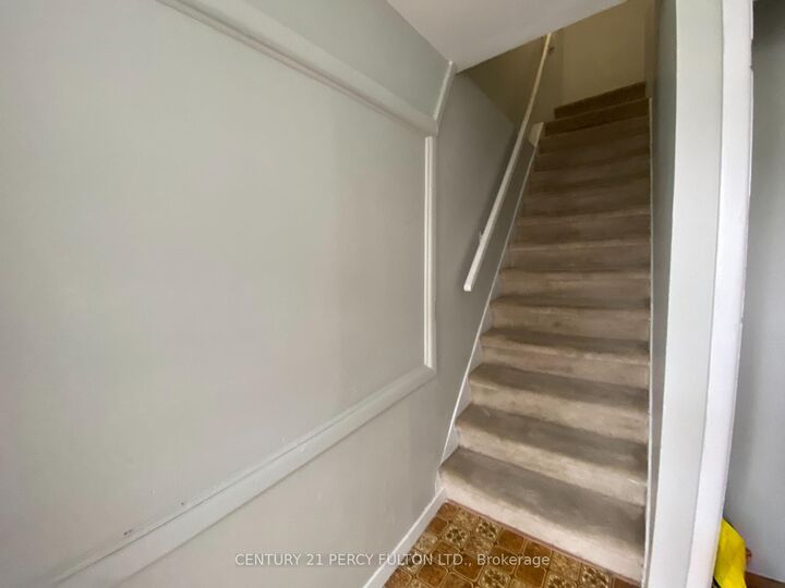 Property Photo: 169 Mary Street N 1 ON L1G 5C1