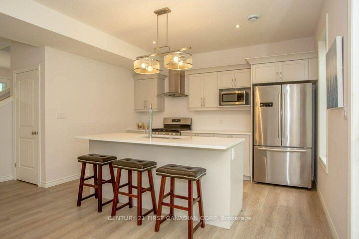Property Photo:  471 George Street  ON N5L 0B1 