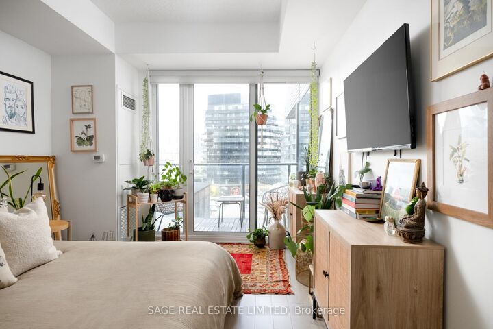 Property Photo:  120 Bayview Avenue S515  ON M5A 0G4 