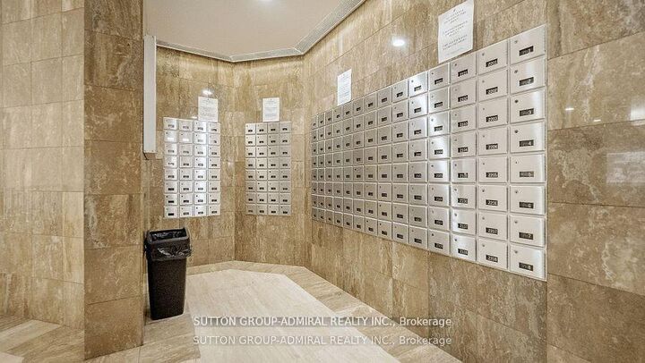 Property Photo:  131 Torresdale Avenue 1804  ON M2R 3T1 