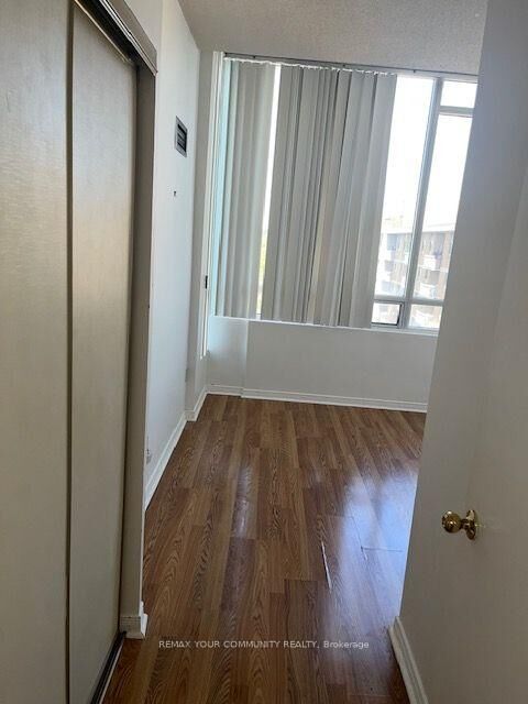 Property Photo:  3050 Ellesmere Road Ph14  ON M1E 5E6 