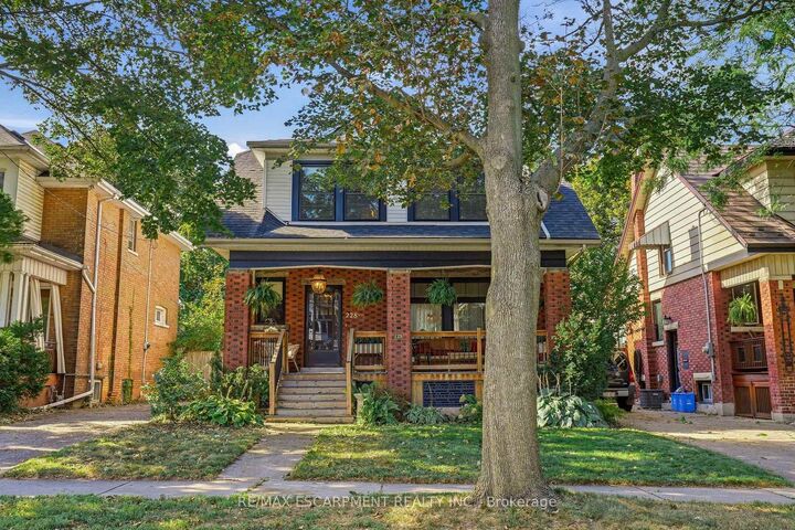 Photo de la propriété: 228 Sherman Avenue S ON L8M 2R3