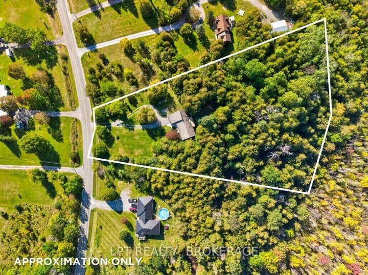 Property Photo: 2994 Campbell Road ON K0H 1V0