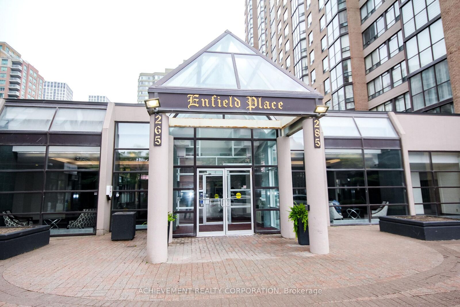Property Photo:  285 Enfield Place 1106  ON L5B 3Y6 