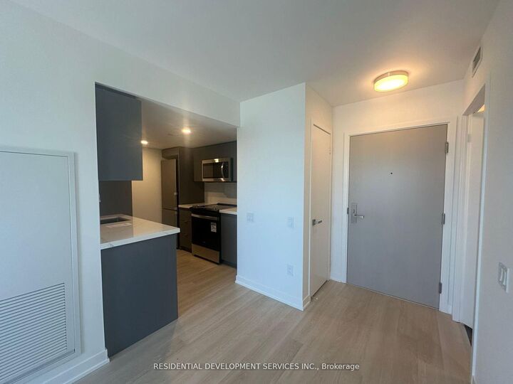 Property Photo:  500 Wilson Avenue 1207  ON M3H 0E5 