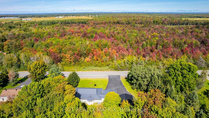 Property Photo:  2120 Russland Road  ON K0A 3H0 