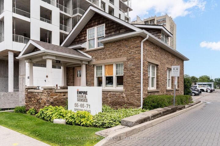 Property Photo:  65 Speers Road 1201  ON L6K 0J1 