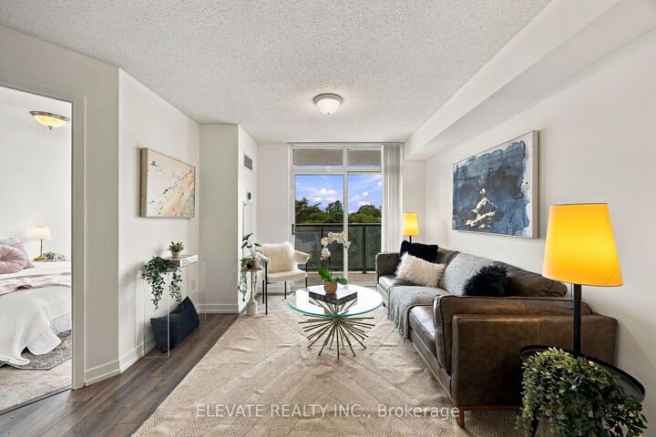Property Photo:  812 Lansdowne Avenue 408  ON M6H 4K5 