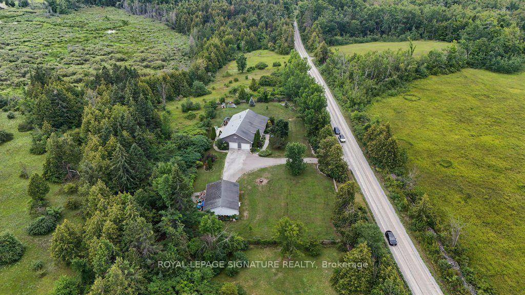 Property Photo:  110 Pearns Road  ON K0M 1N0 