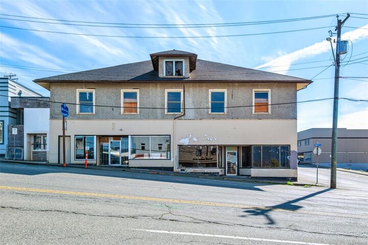 Property Photo:  5036 Argyle St  BC V9Y 1V4 