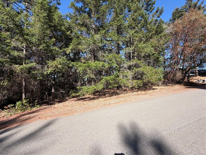 Property Photo:  22 Anchor Way  BC V9P 9G2 