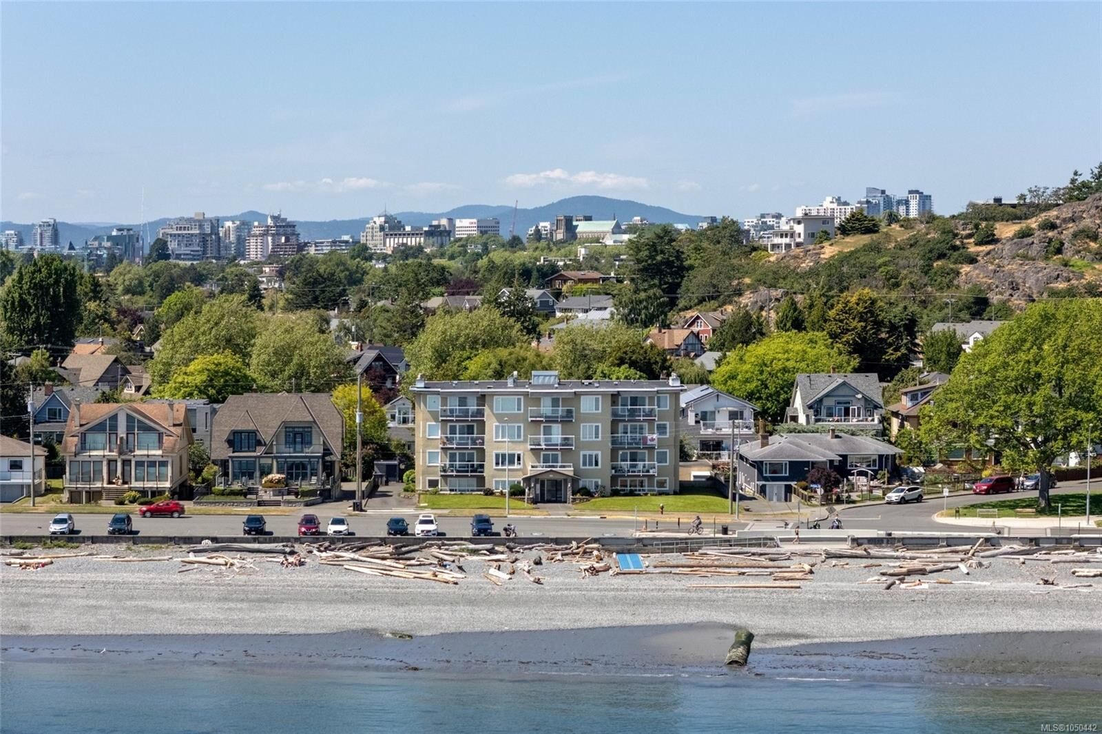 Property Photo:  1540 Dallas Rd #103  BC V8S 1A3 