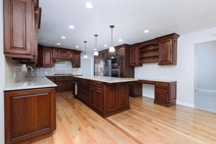 Property Photo:  1355 E Saint James Ln  UT 84790 