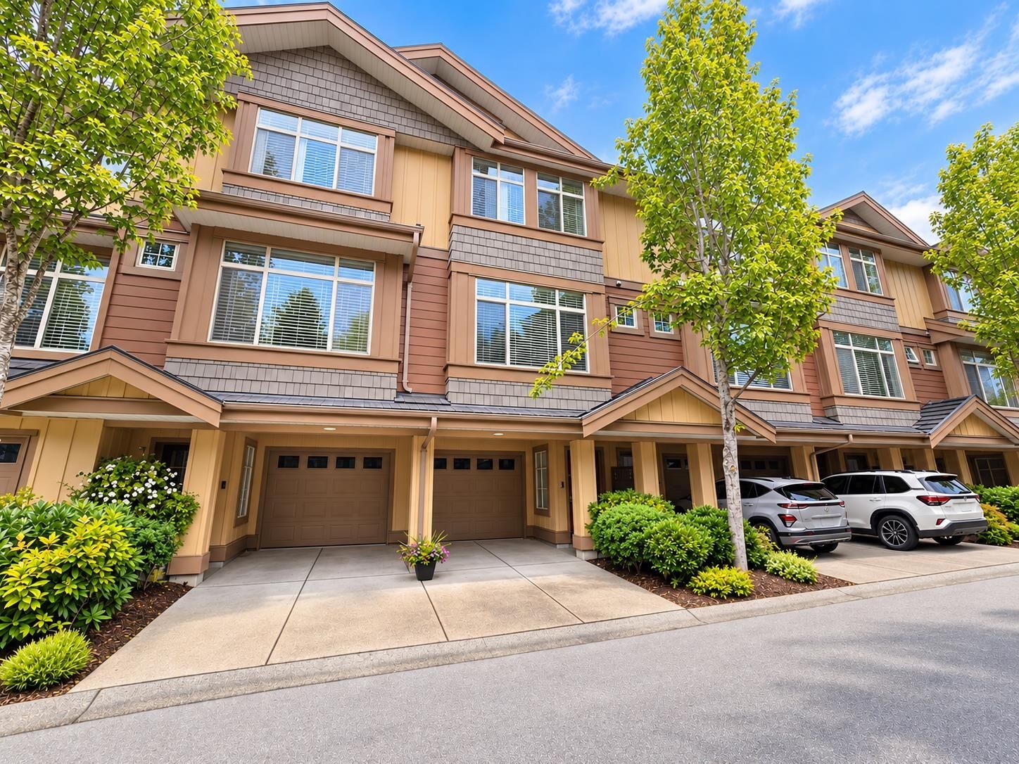 Property Photo:  15151 34 Avenue  BC V3Z 4P5 