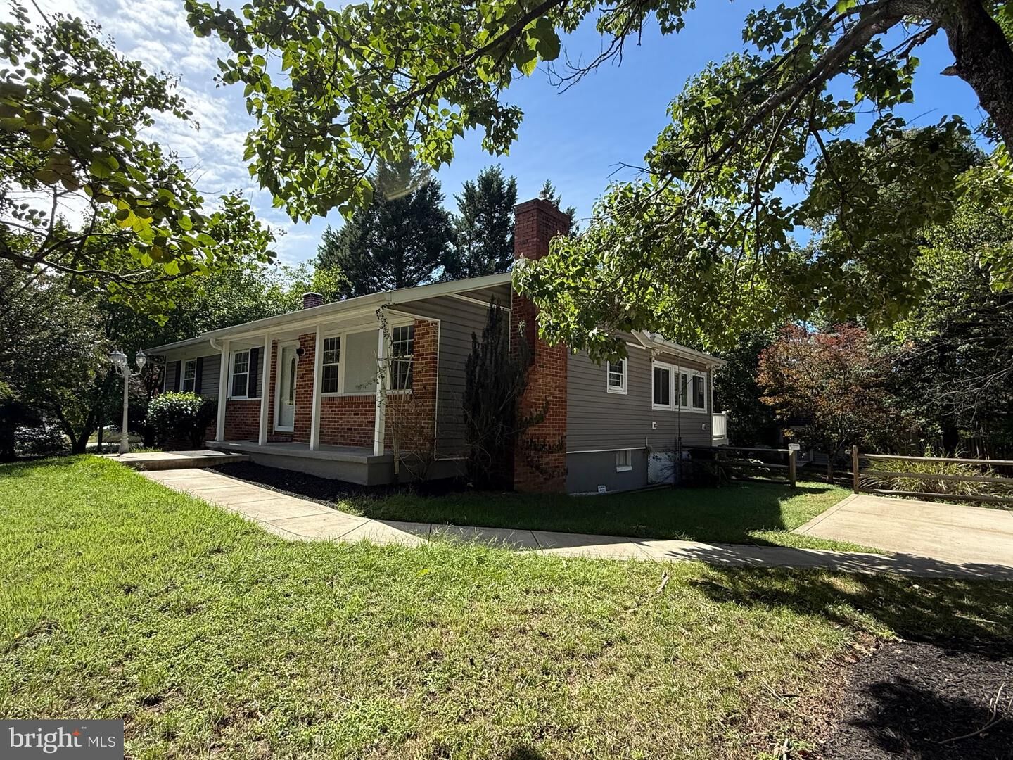 Property Photo:  1523 Manor View Road  MD 21035 