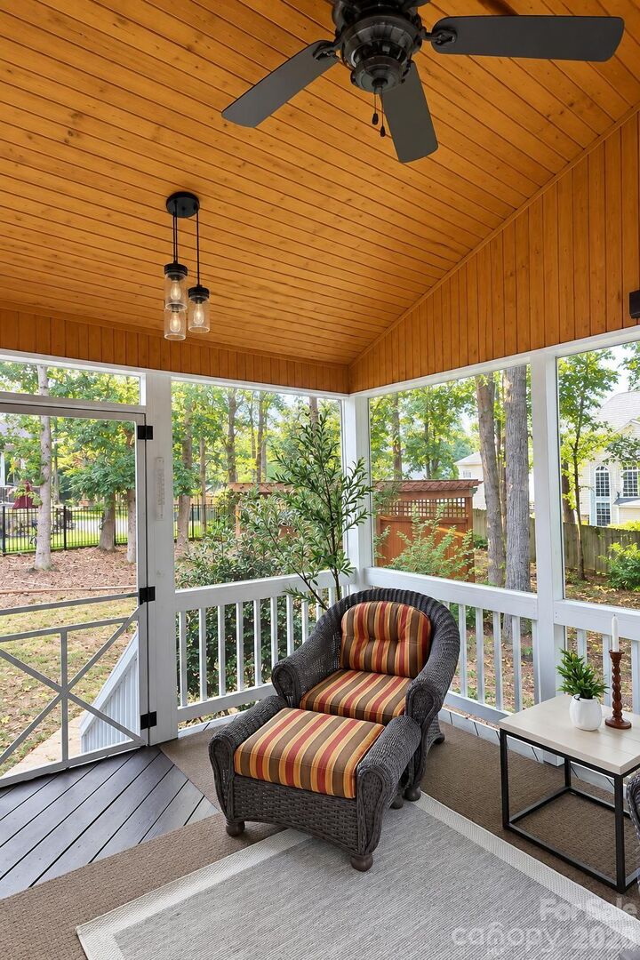 Property Photo: 15018 Balenie Trace Lane NC 28277
