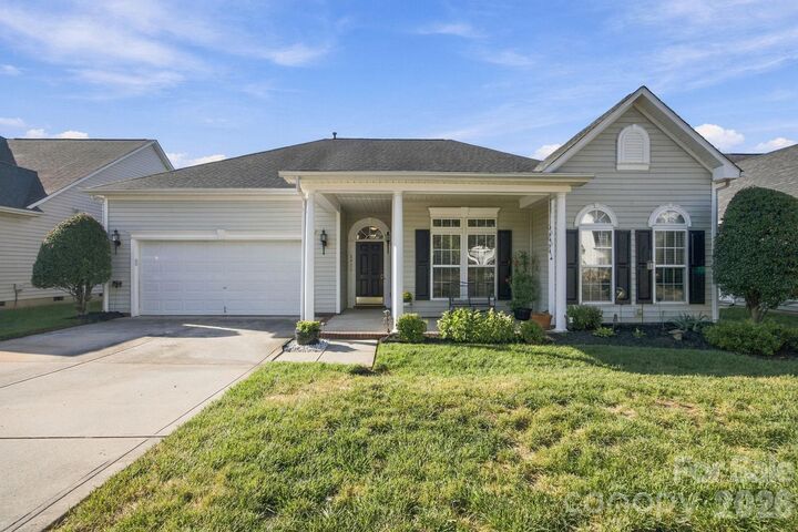 Property Photo: 2723 Sunberry Lane NW NC 28027