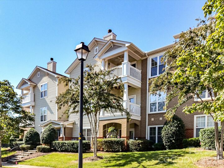 Property Photo:  9031 McDowell Creek Court  NC 28031 