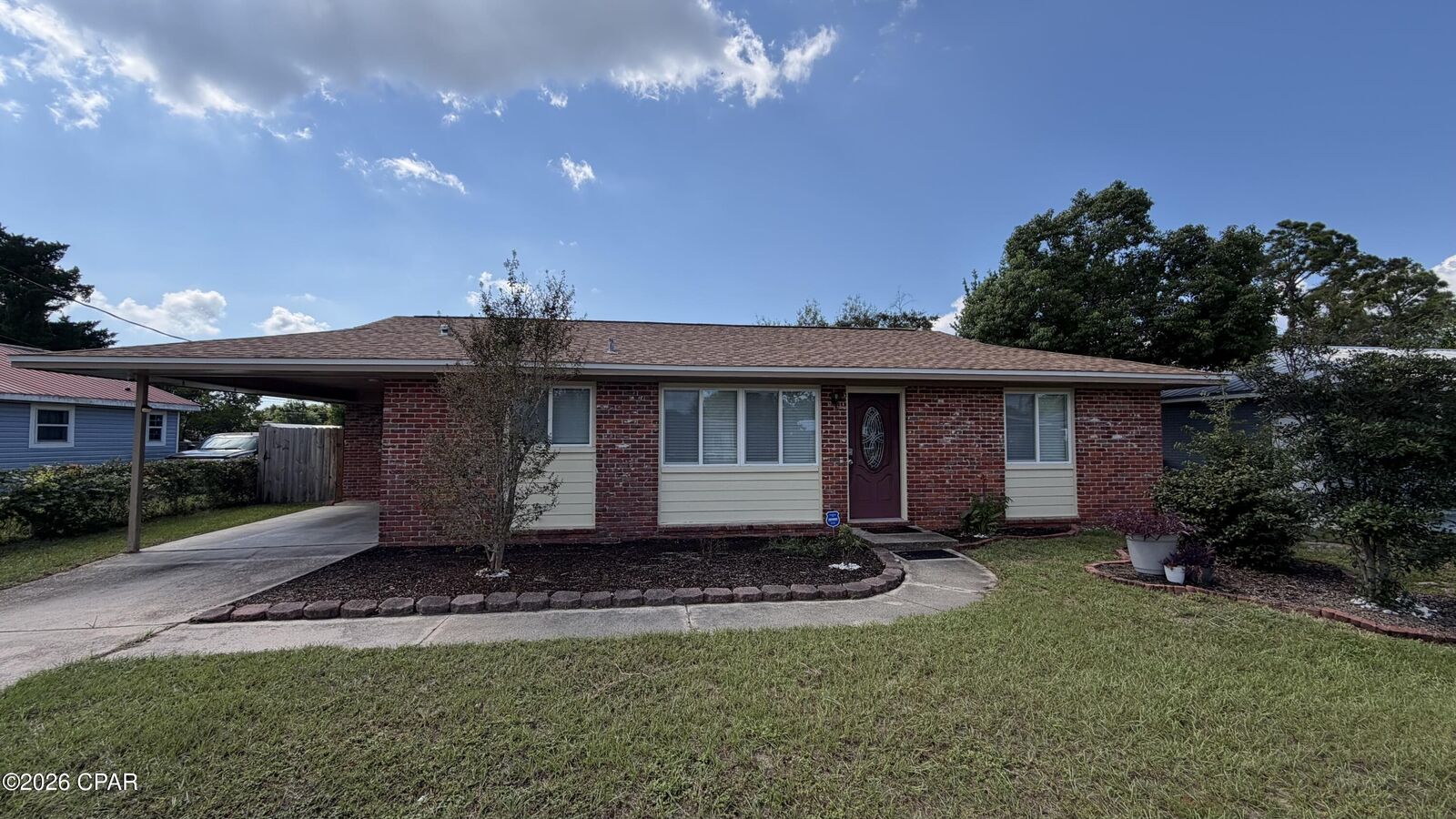 Property Photo: 1811 Chestnut Avenue FL 32405
