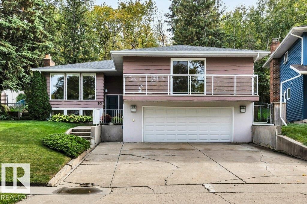 Property Photo: 20 Beaverbrook Crescent AB T8N 2K8