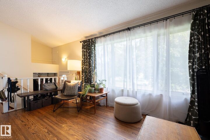 Property Photo:  10972 157 Street NW  AB T5P 2W3 