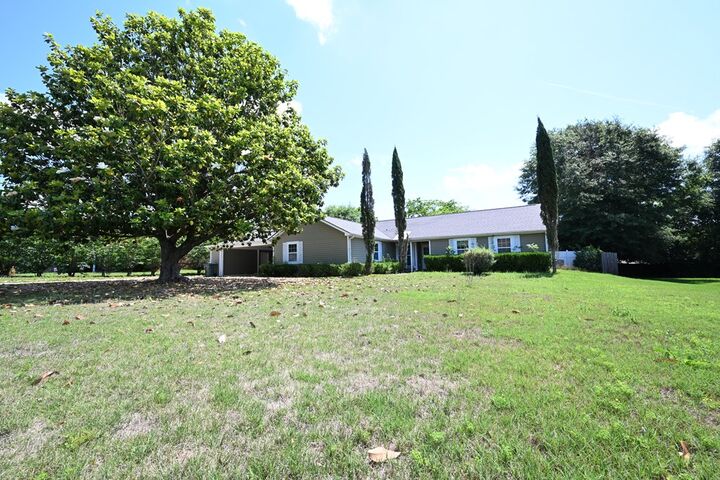 Property Photo:  267 Barbara Road  AL 36360 