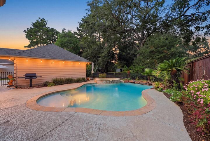 Property Photo:  22962 Cayman Estate  TX 77385 