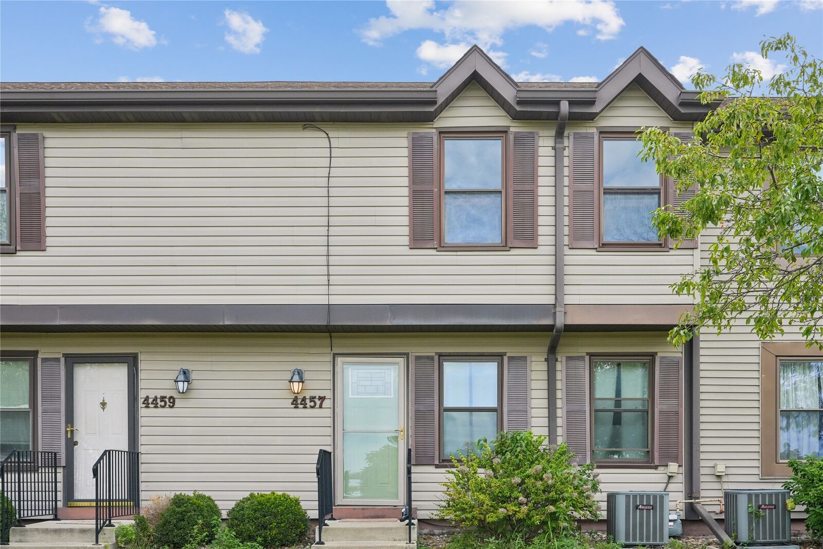 Property Photo:  4457 88th Street E  IA 50322 