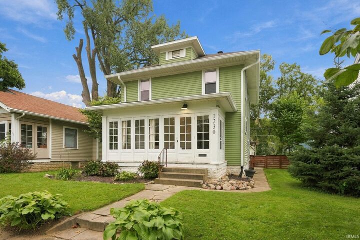 Property Photo: 1230 Elmwood Avenue IN 46805