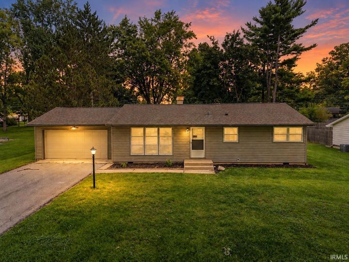 Property Photo: 1928 Graham Drive IN 46818-2144