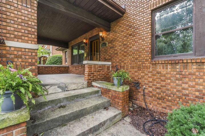 Property Photo: 1307 Kensington Boulevard IN 46805