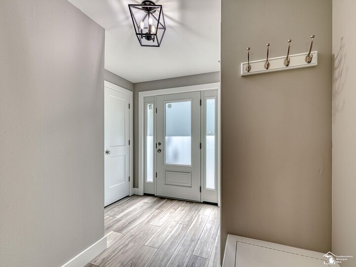 Property Photo: 4960 Evergreen Drive MI 48161