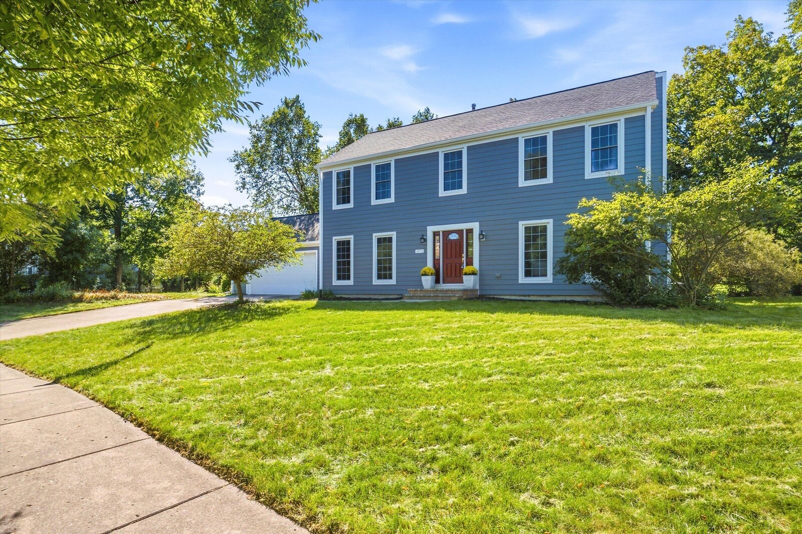 Property Photo:  3572 Whispering Oaks Drive  MI 48108 
