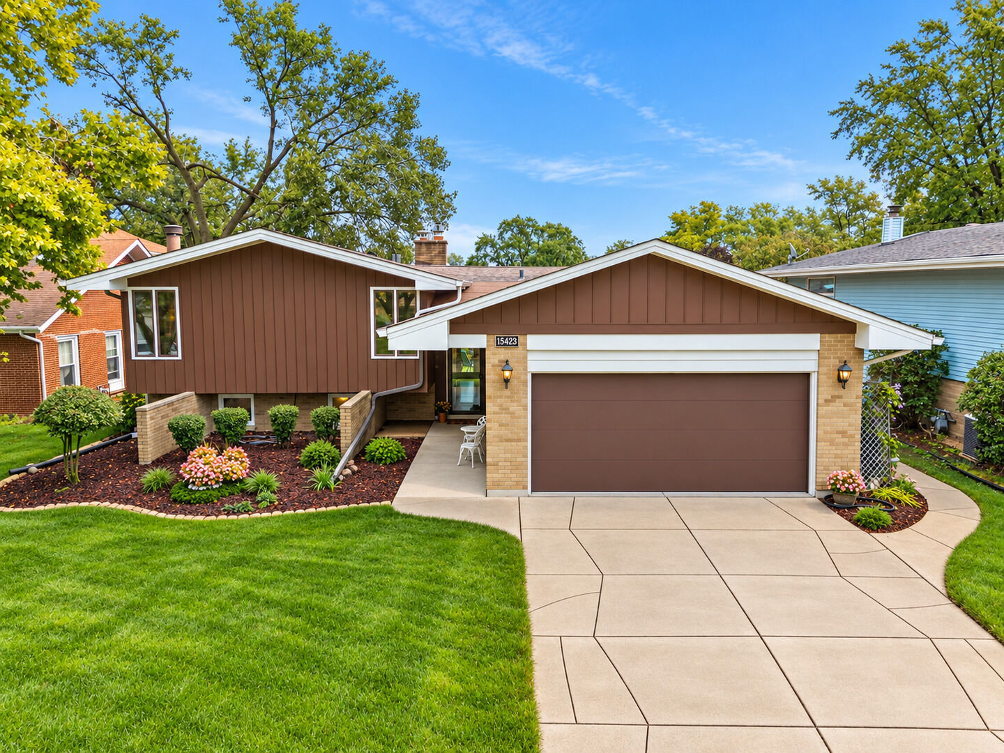 Property Photo: 15423 Michaele Drive IL 60452