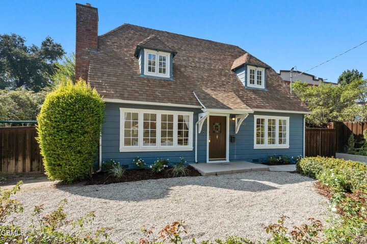 Property Photo: 1203 N Chester Avenue CA 91104